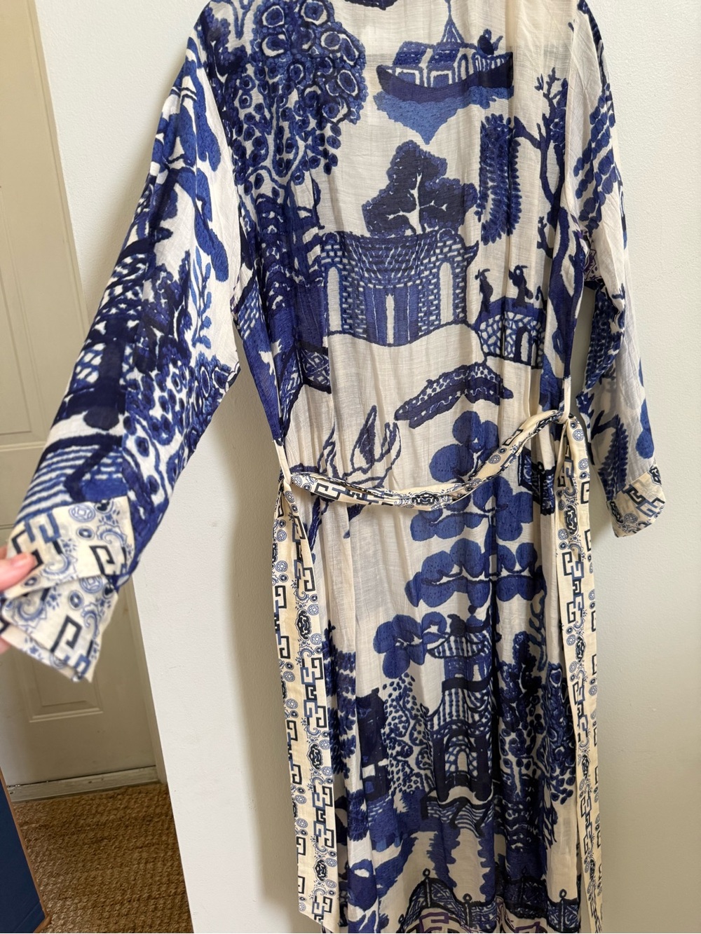 Belted Kimono Robe/Gown – NWT - Picture 4 of 5